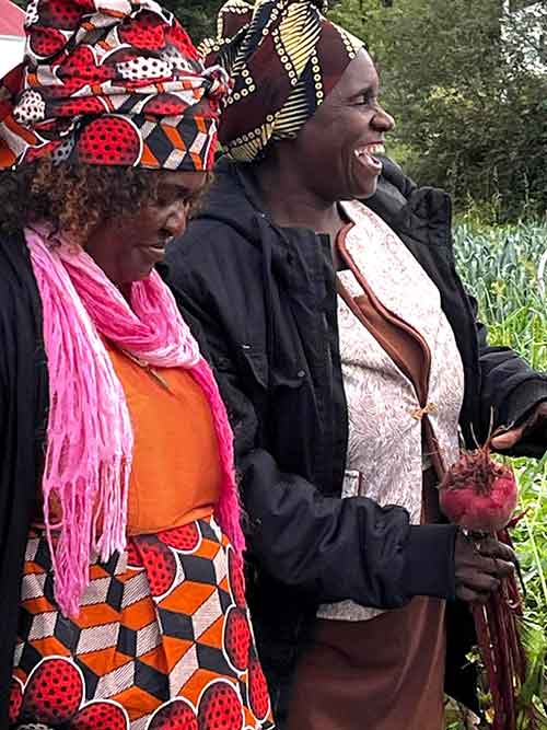 Mujeres campesinas mozambiqueñas comparten experiencias y realidades con las mujeres baserritarras vascas